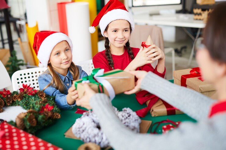 Tukar kado natal/Foto: Freepik